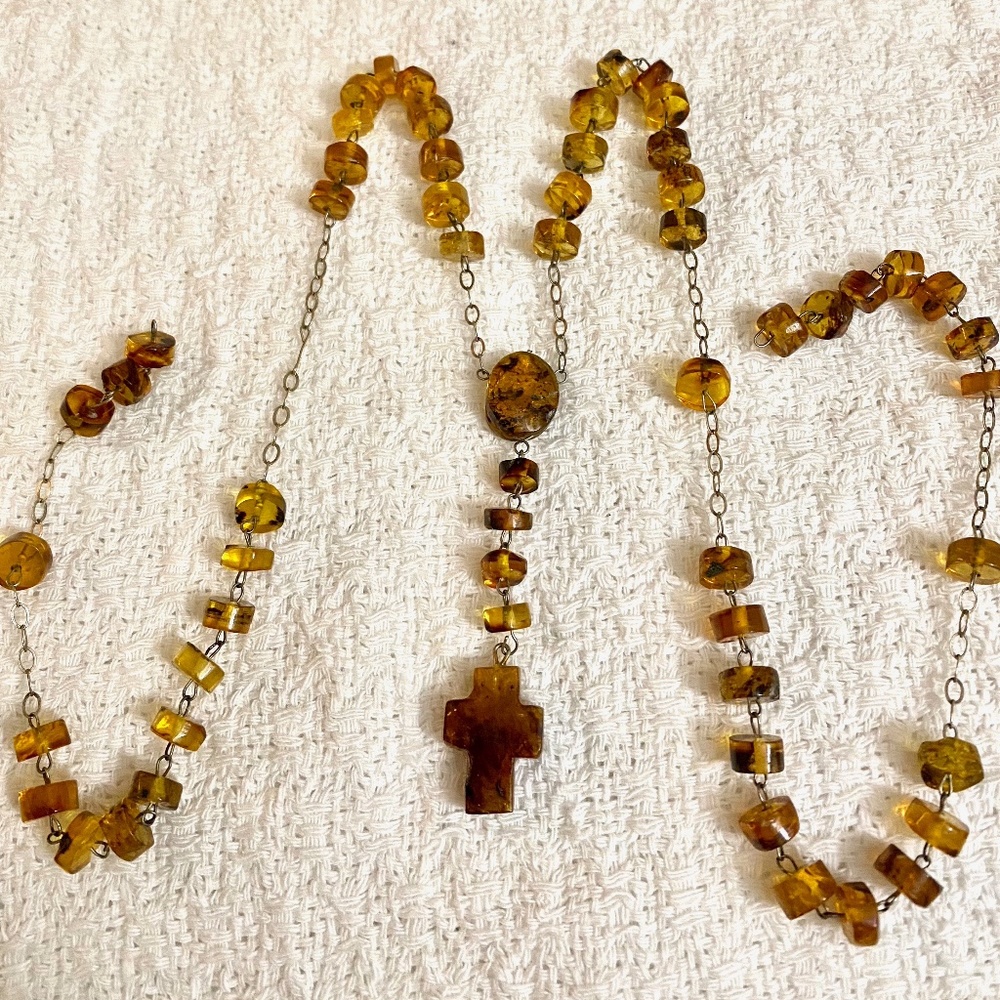 Rosary. AUTHENTIC raw AMBER price dropped!!🎊